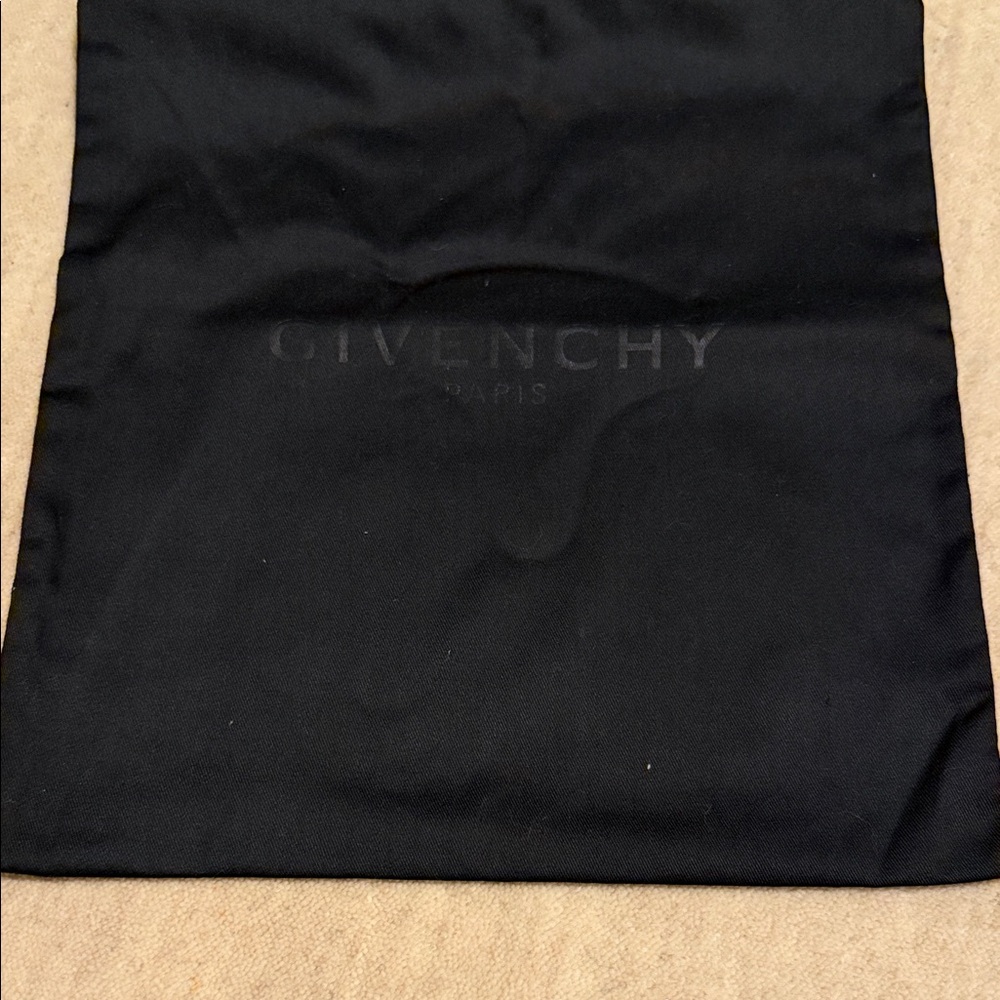 Givenchy Elegant Black Men's Bag